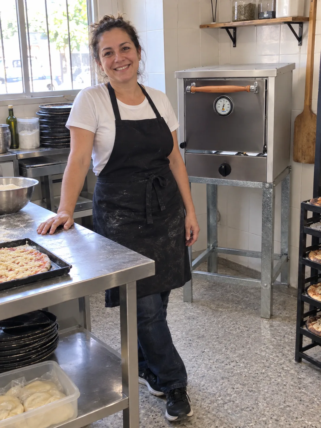 Horno pizzero en un entorno gastronómico · ilustración creada con IA